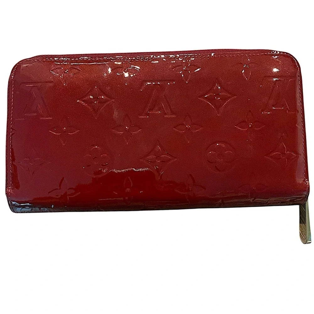 Louis Vuitton Rouge Fauviste Monogram Vernis Leather Zippy Wallet burgundy